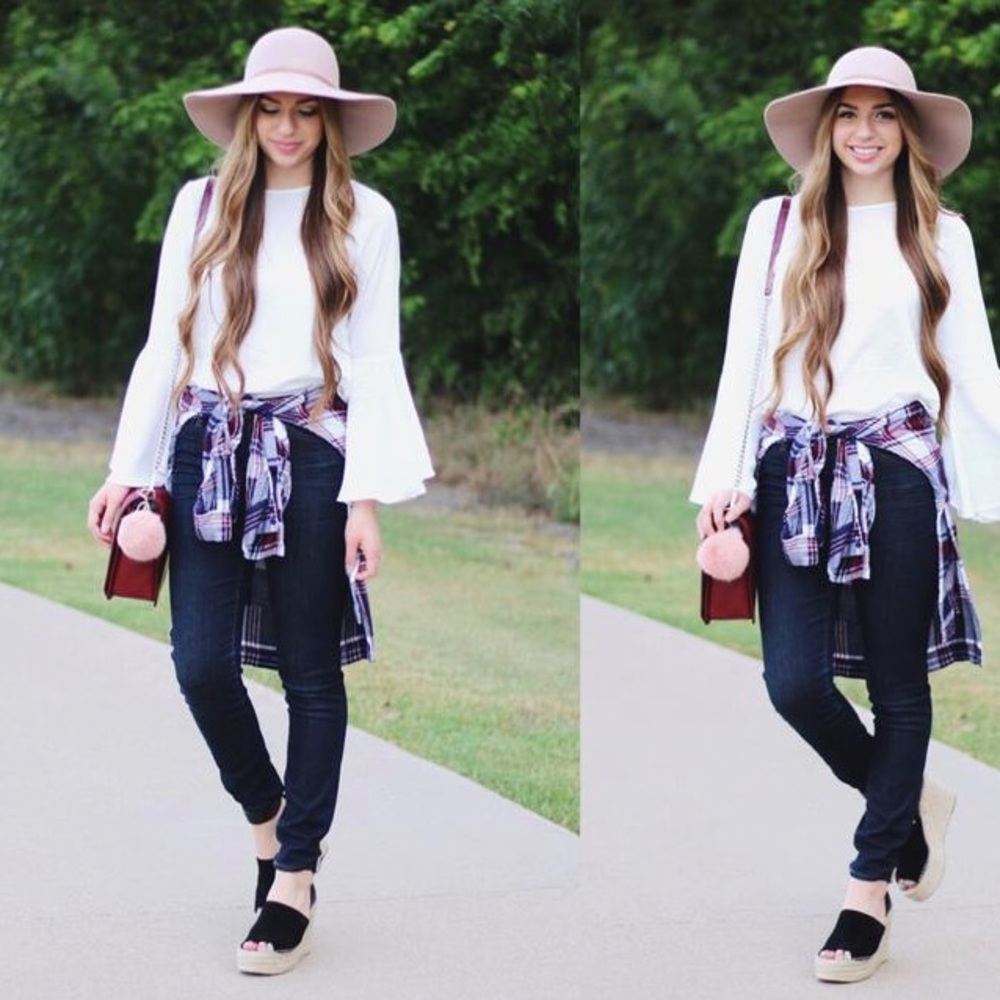 Oversized plaid top